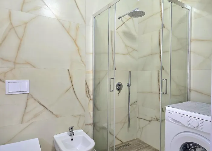 Happy Qerret 097 * Golem (Tirana)