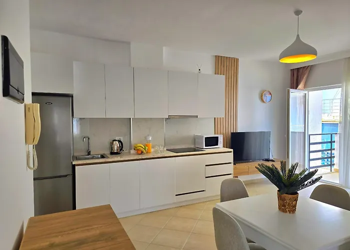 Apartment Happy Qerret 097 Golem (Tirana)